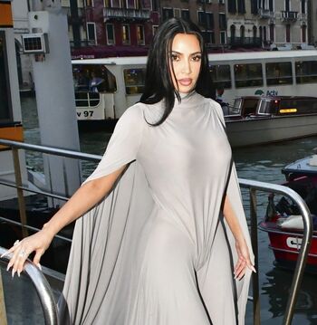 🔥 Kim kardashian  page leaked private photo uncensored full