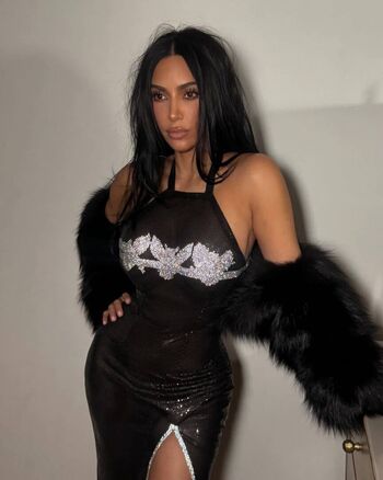 🔥 Kim kardashian  page leaked private photo uncensored full