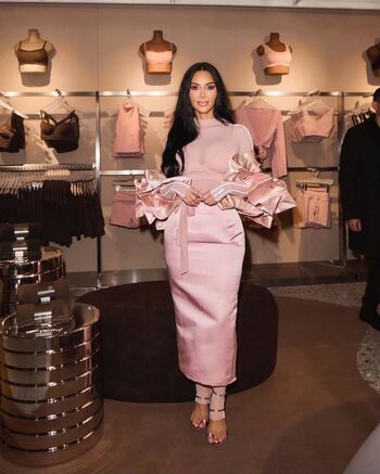 🔥 Kim kardashian  page leaked private photo uncensored full