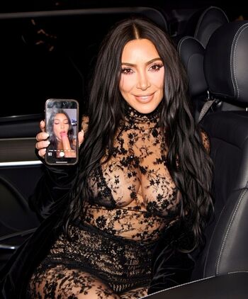 🔥 Kim kardashian  page leaked private photo uncensored full