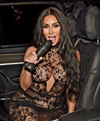🔥 Kim kardashian  page leaked private photo uncensored full