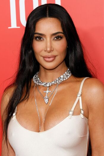 🔥 Kim kardashian  page leaked private photo uncensored full