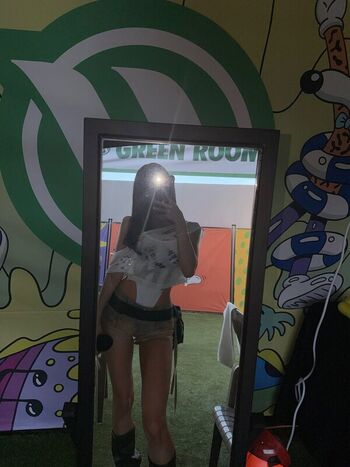 🔥 Kisslife page leaked private photo uncensored full
