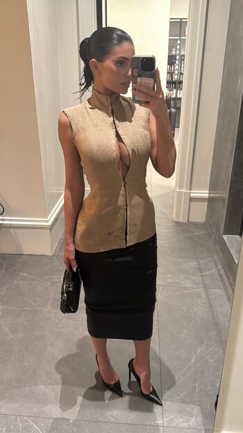 🔥 Kylie jenner  page leaked private photo uncensored full