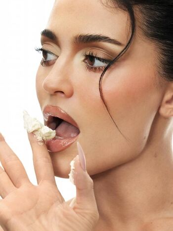 🔥 Kylie jenner  page leaked private photo uncensored full