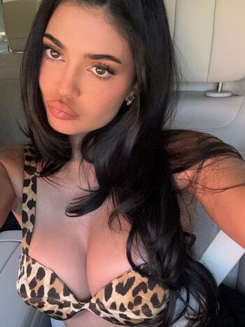 🔥 Kylie jenner  page leaked private photo uncensored full