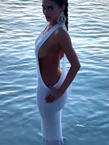 🔥 Kylie jenner  page leaked private photo uncensored full