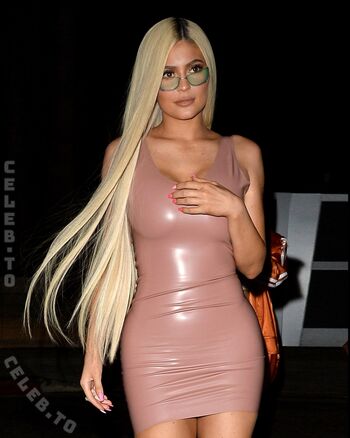 🔥 Kylie jenner  page leaked private photo uncensored full