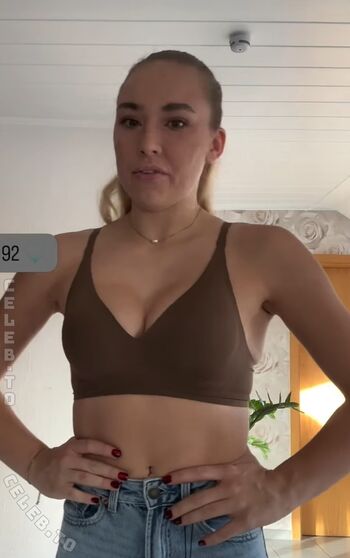 🔥 Laura pkr leaked private photo uncensored full