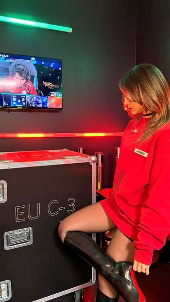 🔥 Laure valee page leaked private photo uncensored full