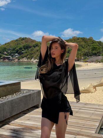 🔥 Lea elui page leaked private photo uncensored full