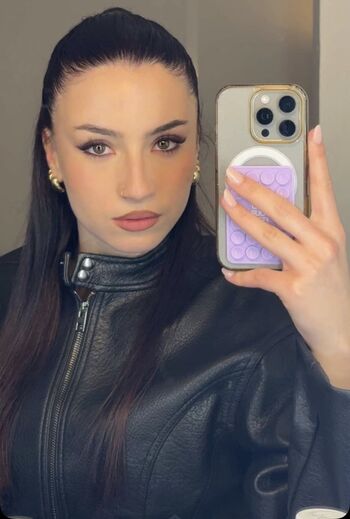 🔥 Lenie v page leaked private photo uncensored full