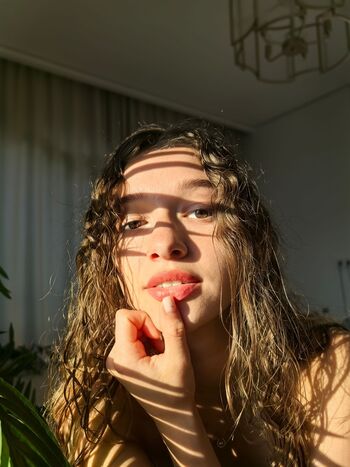 🔥 Little poetry leaked private photo uncensored full