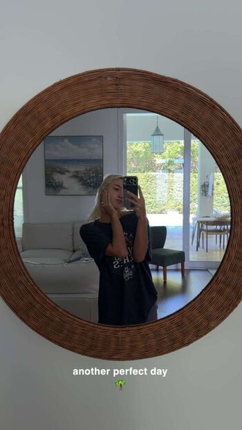 🔥 Livvy dunne  page leaked private photo uncensored full
