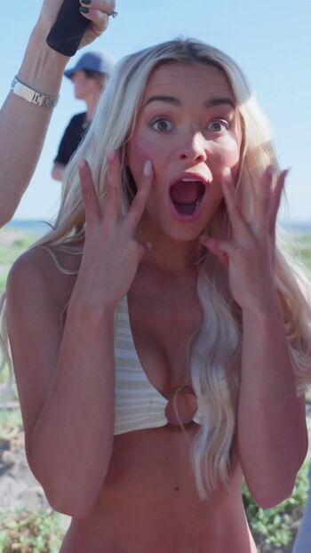 🔥 Livvy dunne  page leaked private photo uncensored full
