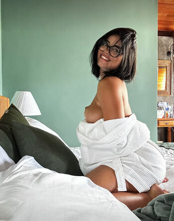 🔥 Livvycherry leaked private photo uncensored full