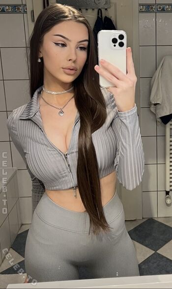 🔥 Lizezki leaked private photo uncensored full