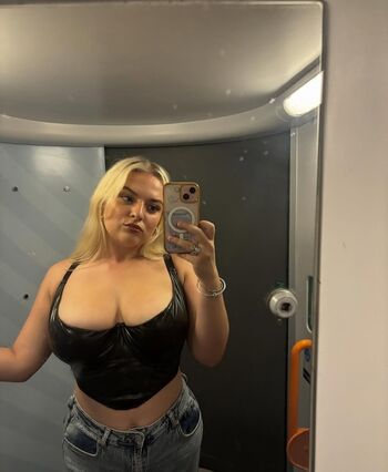 🔥 Lnrclr leaked private photo uncensored full