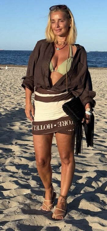 🔥 Louise redknapp leaked private photo uncensored full
