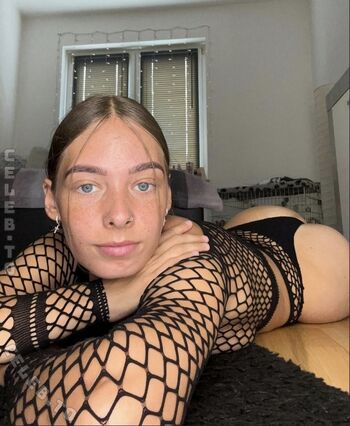 🔥 Lucywhoelse page leaked private photo uncensored full