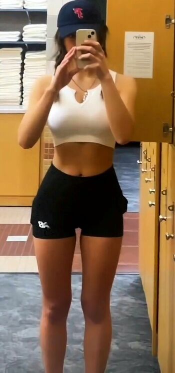 🔥 Lunchbaglujan  page leaked private photo uncensored full