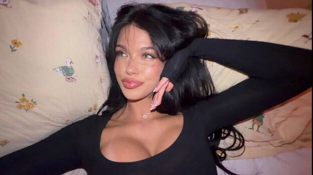 🔥 Luvstruck  page leaked private photo uncensored full