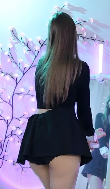 🔥 Lyasyaa page leaked private photo uncensored full