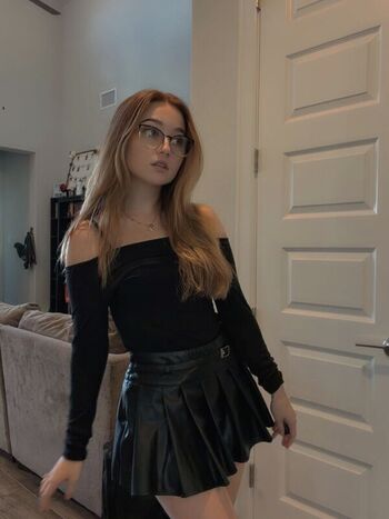 🔥 Lyssaurora page leaked private photo uncensored full