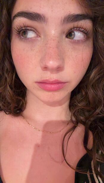 🔥 Lyzzahh page leaked private photo uncensored full