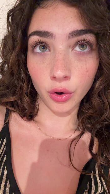 🔥 Lyzzahh page leaked private photo uncensored full