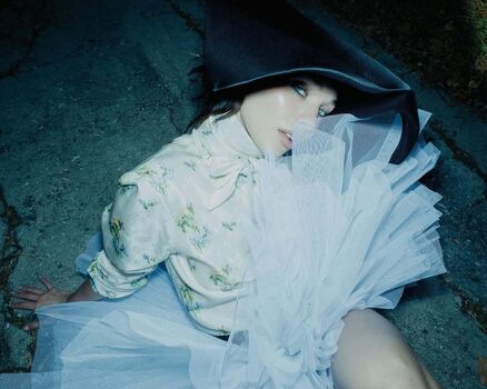🔥 Maddie ziegler  page leaked private photo uncensored full