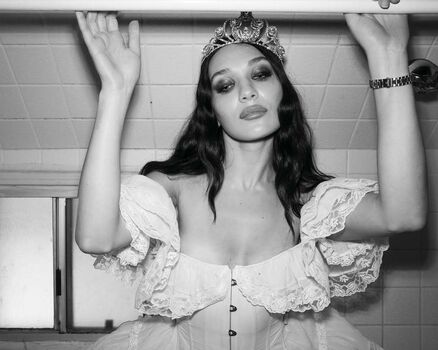 🔥 Maddie ziegler  page leaked private photo uncensored full
