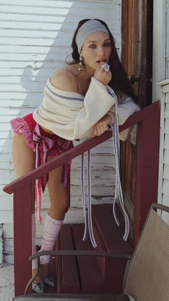 🔥 Maddie ziegler  page leaked private photo uncensored full