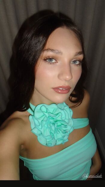 🔥 Maddie ziegler  page leaked private photo uncensored full