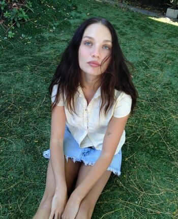 🔥 Maddie ziegler  page leaked private photo uncensored full