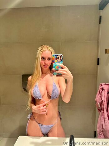 🔥 Madisonmoores  page leaked private photo uncensored full