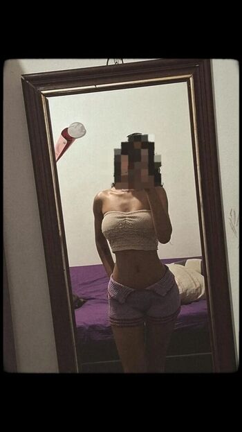 🔥 Magrinha peituda leaked private photo uncensored full