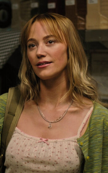 🔥 Maika monroe leaked private photo uncensored full