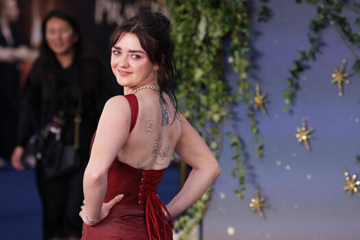 🔥 Maisie williams page leaked private photo uncensored full