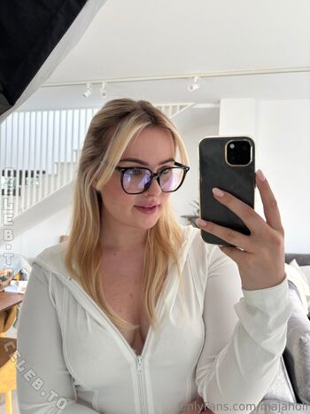🔥 Maja holf  page leaked private photo uncensored full