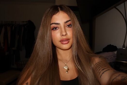 🔥 Malu trevejo  page leaked private photo uncensored full