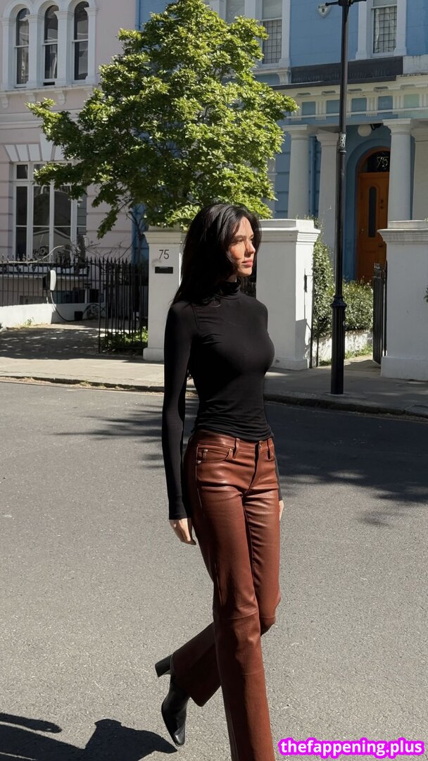 🔥 Photos/l/i/linda lanu //linda lanu   s.jpg leaked private photo uncensored full