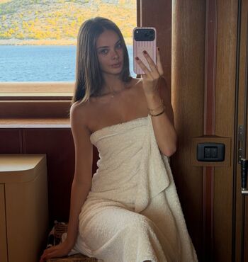🔥 Meika woollard page leaked private photo uncensored full