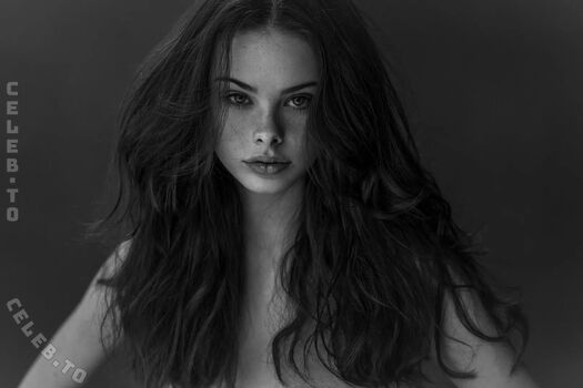 🔥 Meika woollard page leaked private photo uncensored full