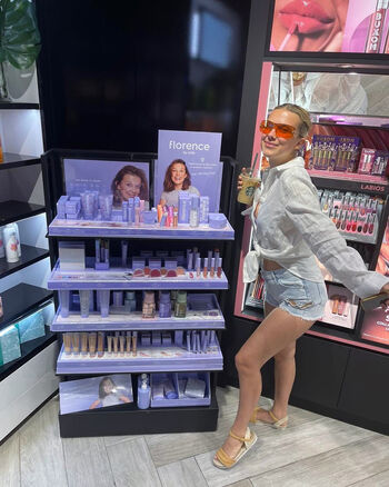 🔥 Millie bobby brown page leaked private photo uncensored full