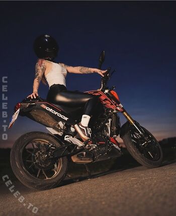 🔥 Ms lxura leaked private photo uncensored full