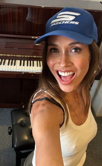 🔥 Myleene klass leaked private photo uncensored full