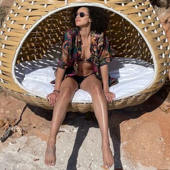🔥 Nathalie emmanuel leaked private photo uncensored full