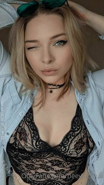 🔥 Neeviliciouz leaked private photo uncensored full