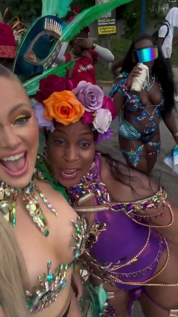 🔥 Nicole arbour page leaked private photo uncensored full